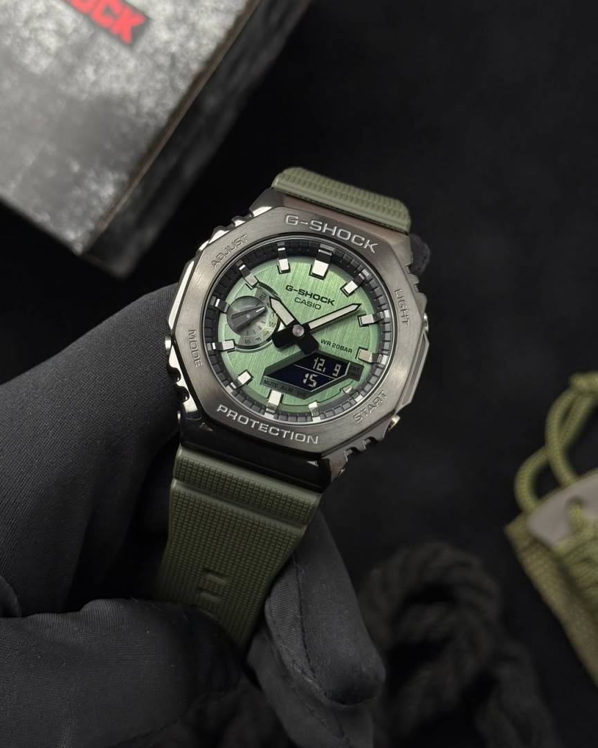 Casio g shock gm2100