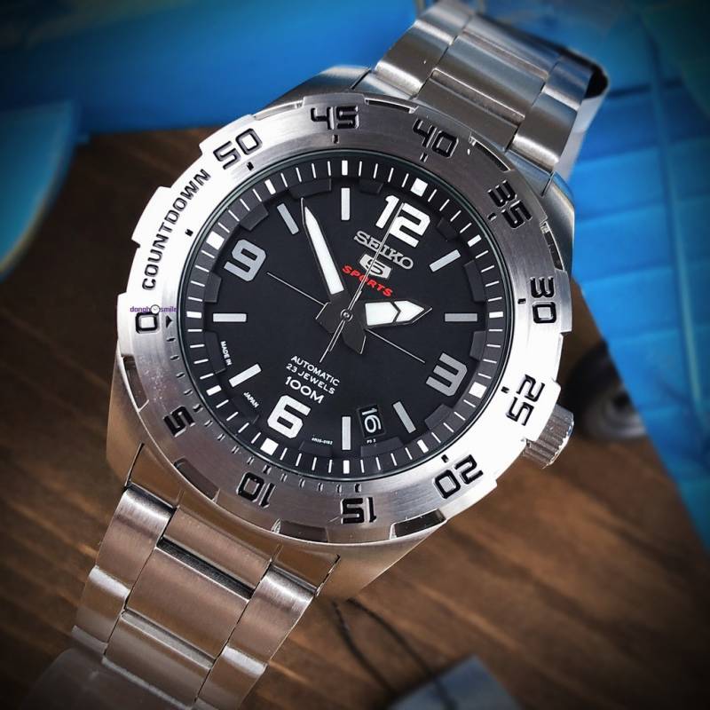 Seiko 5 Sports