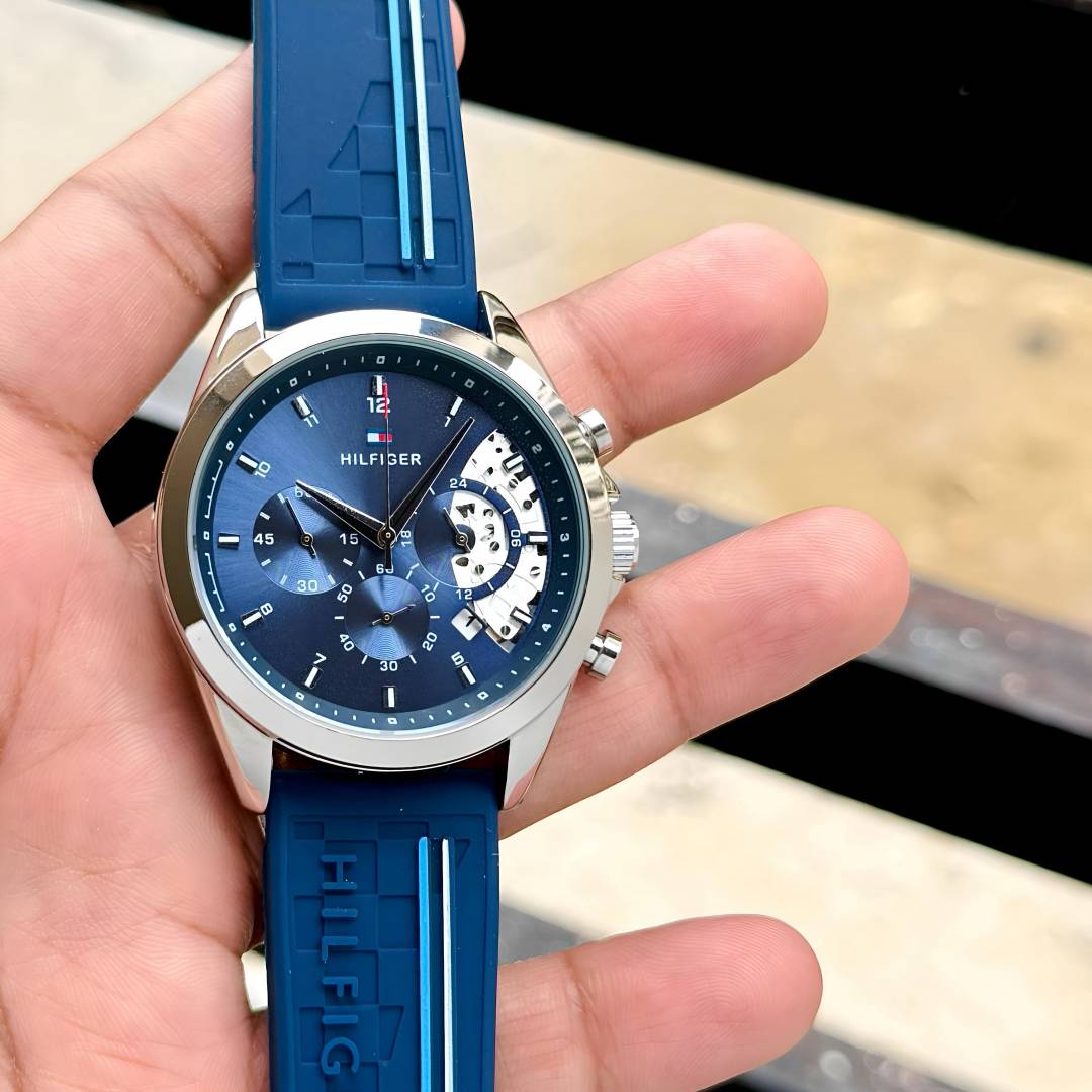 Tommy_Hilfiger Baker