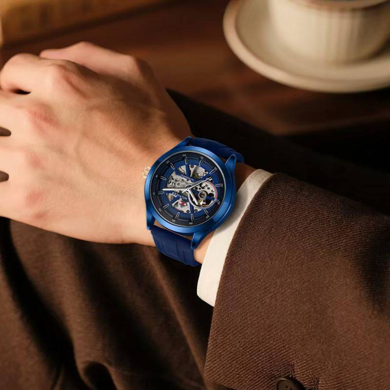 Tommy_Hilfiger Automatic Silicon - J1256