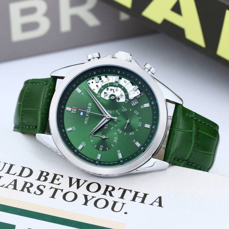 Tommy_Hilfiger Baker
